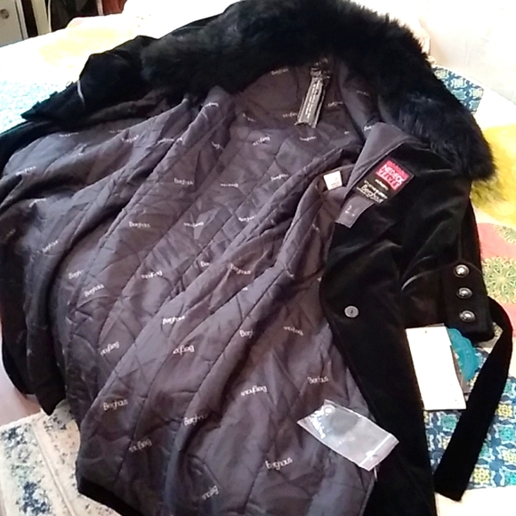 NWT BERGHAUS Ladies winter COAT sz 48/54 (fits like US size XL) - Picture 6 of 12